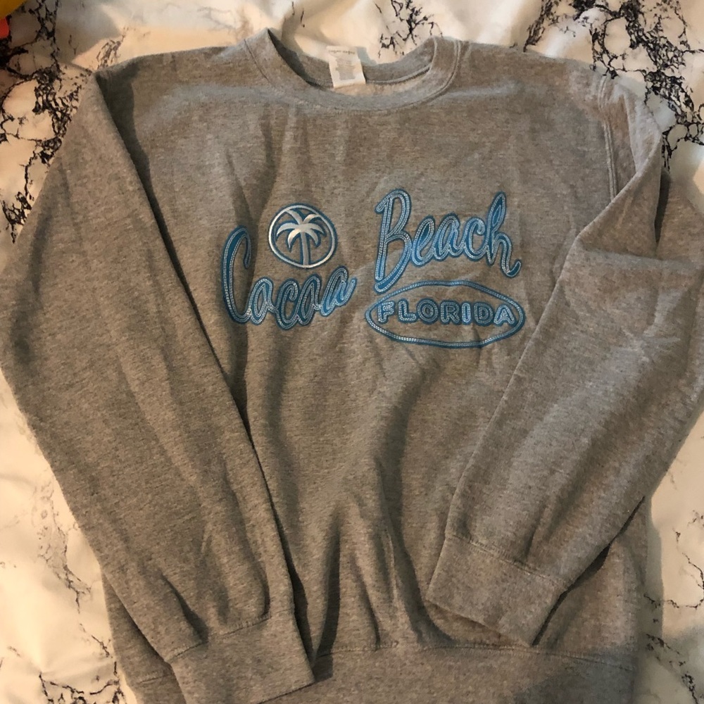 Sweatshirt bundle - Picture 16 of 16